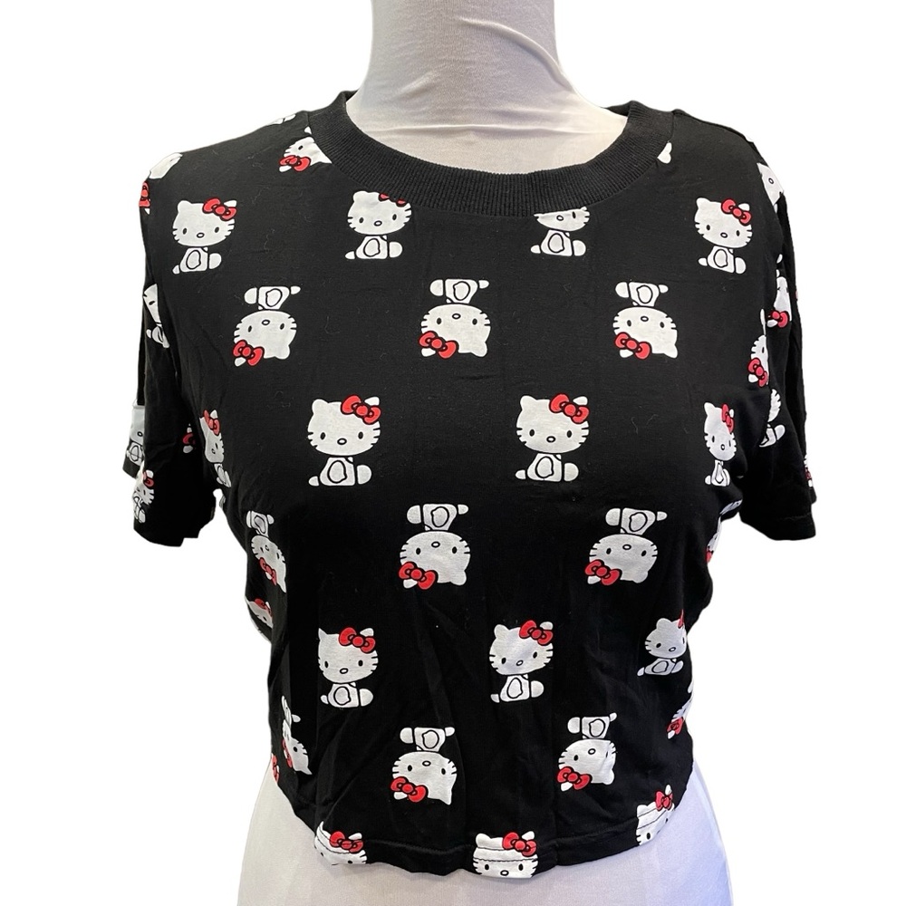 HELLO KITTY X SHEIN Black All Over Print Cropped Top, Sz L